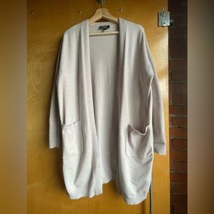 Express Women’s Cardigan